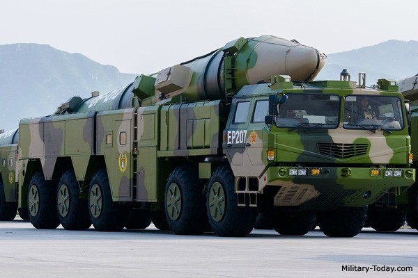 DF-21D, "sát thủ tàu sân bay" của Trung Quốc