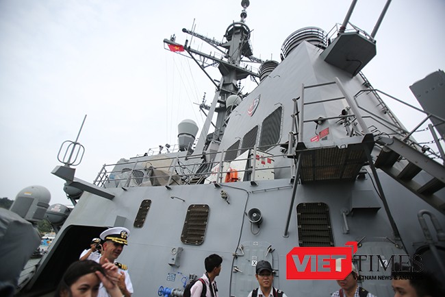 Đà Nẵng, USS John S.McCain, DDG 56, Hải quân Mỹ, hoa Kỳ, VietTimes