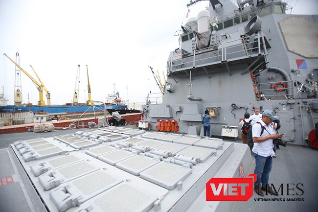 Đà Nẵng, USS John S.McCain, DDG 56, Hải quân Mỹ, hoa Kỳ, VietTimes