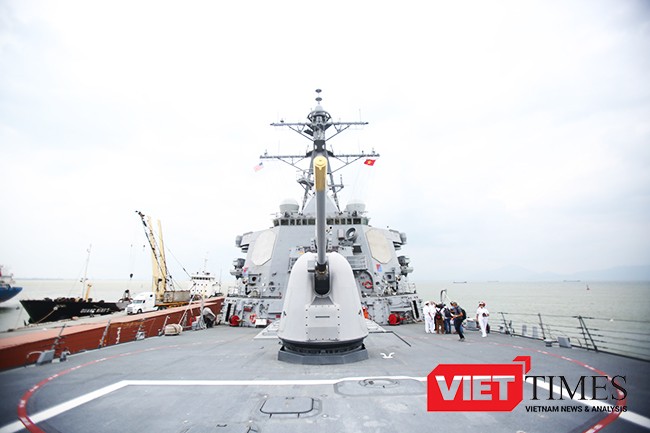 Đà Nẵng, USS John S.McCain, DDG 56, Hải quân Mỹ, hoa Kỳ, VietTimes