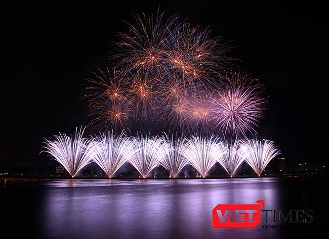 Lễ hội pháo hoa quốc, Đà Nẵng 2017, DIFF2017, Tỏa sáng Ngũ Hành Sơn, sự kiện văn hóa, ẩm thực, ấn tượng, chua từng có, VietTimes