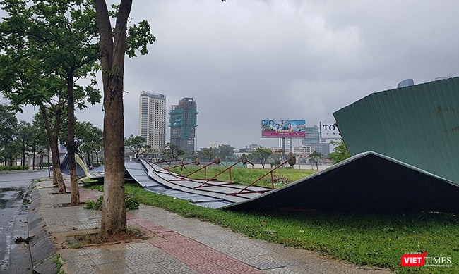 Bão số 12 không đổ bộ, Đà Nẵng vẫn thiệt hại nặng ảnh 5