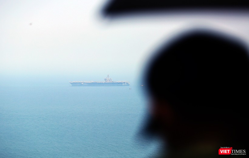 Toàn cảnh chuyến thăm lịch sử của đội tàu sân bay USS Carl Vinson ở Đà Nẵng ảnh 2