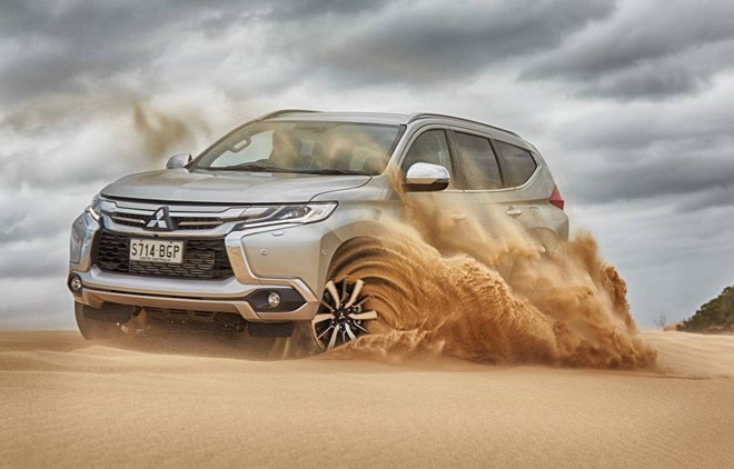 Mitsubishi Pajero Sport 2017gần như không có đối thủ khi offroad.