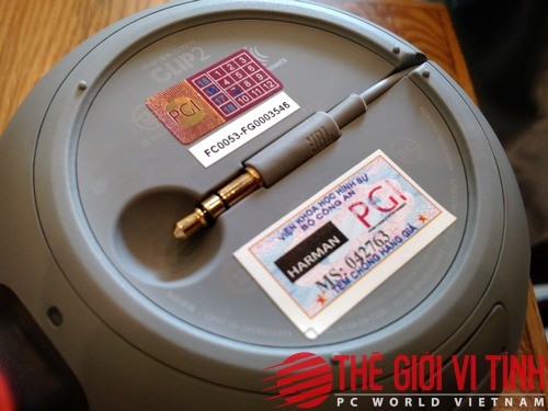 JBLClip 2 cũng tương thích tốt với các nguồn phát nhạc có dây.