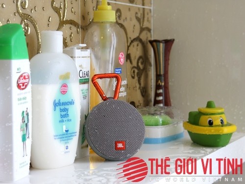 JBLClip 2 có ngoại hình rất gọn nhẹ.