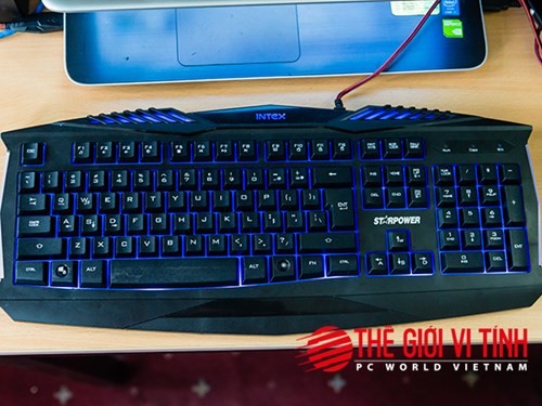 Dùng IT-G300 thay bàn phím laptop. Dùng IT-G300 thay bàn phím laptop.