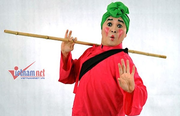 Xuân Hinh và tuổi thơ gom đồng nát trong tiếng hát ảnh 1 Xuân Hinh và tuổi thơ gom đồng nát trong tiếng hát ảnh 1