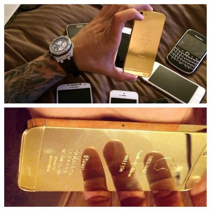 Tay chơi thác loạn khoe siêu xe, siêu vũ khí và dàn mĩ nhân nóng bỏng bị ném đá kinh hoàng ảnh 19