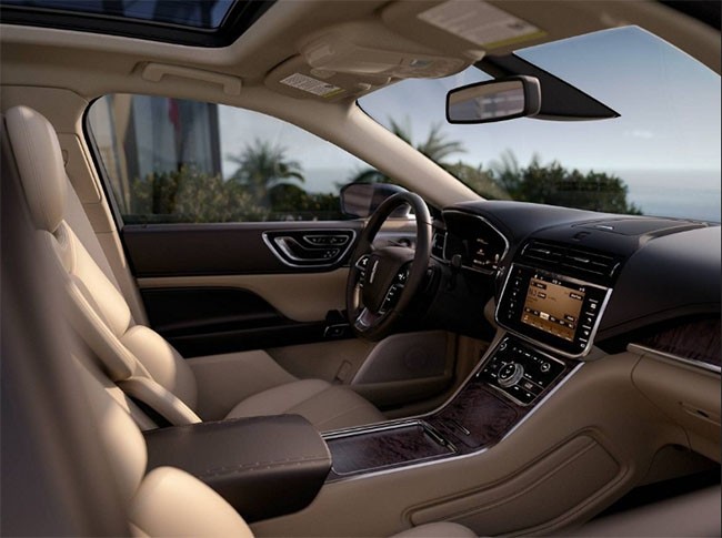 Đây là 10 ôtô sở hữu công nghệ “thời thượng” nhất 2017 ảnh 33