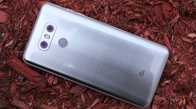 Top 5 smartphone có tuổi thọ pin “khủng” nhất năm nay ảnh 5