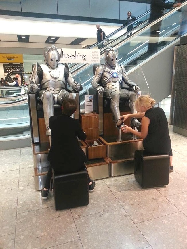 16 hình ảnh hài hước chỉ có thể xảy ra ở sân bay ảnh 8