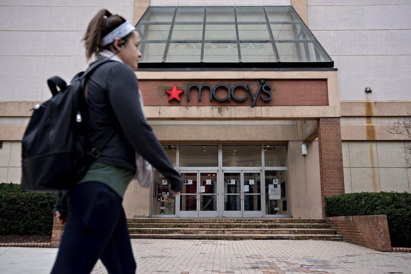 Amazon đang để mắt đến việc mua lại thương hiệu bán lẻ hàng đầu Mỹ - Macy.