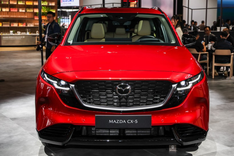 Mazda CX-5 thế hệ mới bất ngờ lộ diện tại Việt Nam, nhiều khả năng ra mắt ngay trong tháng 12 - Ảnh 4.jpg