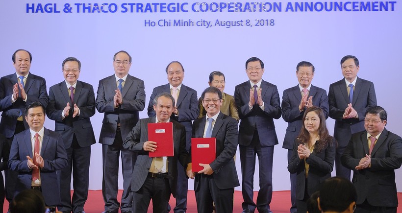 Thaco Motorcycle: Tỷ phú ô tô đi làm xe máy ảnh 1 Thaco - HAGL: Mối nhân duyên môn đăng hộ đối