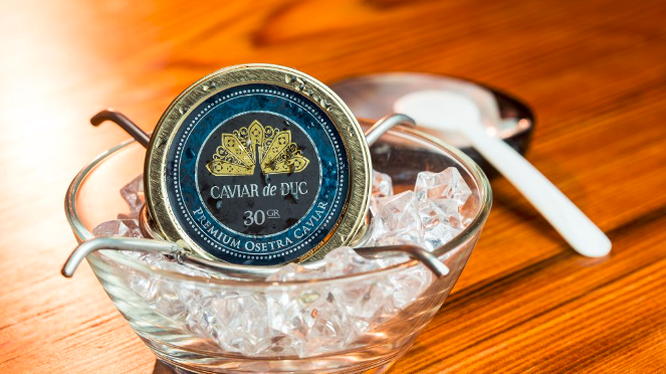 Sản phẩm trứng cá đen Cviar De Duc của Tập đoàn Cá tầm (nguồn: catam.vn)