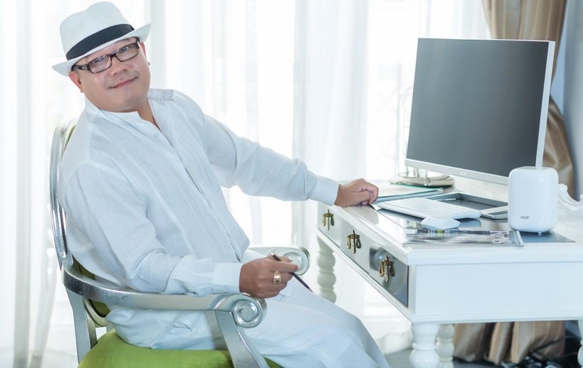 Ông Khải “Silk” đã bán những gì?