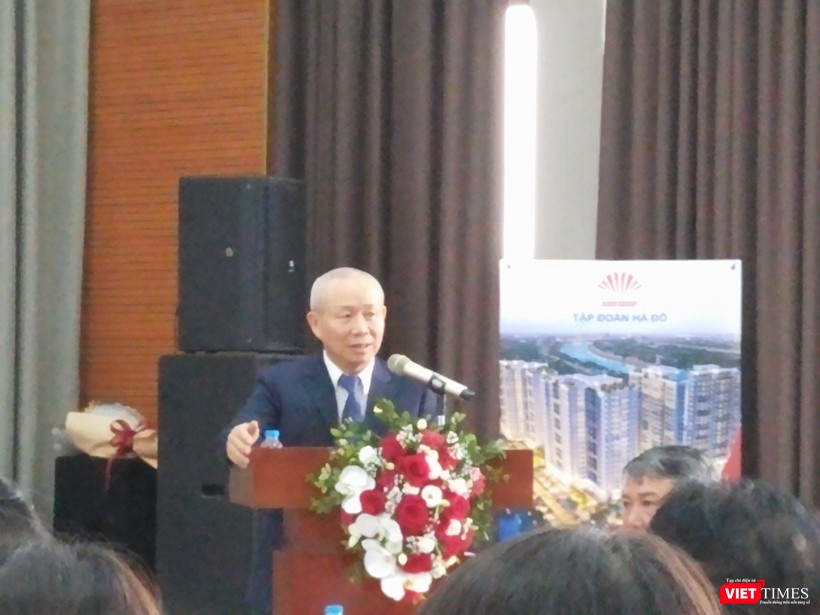 Chủ tịch Tập đoàn Hà Đô Nguyễn Trọng Thông phát biểu tại cuộc họp (Ảnh: P.D)
