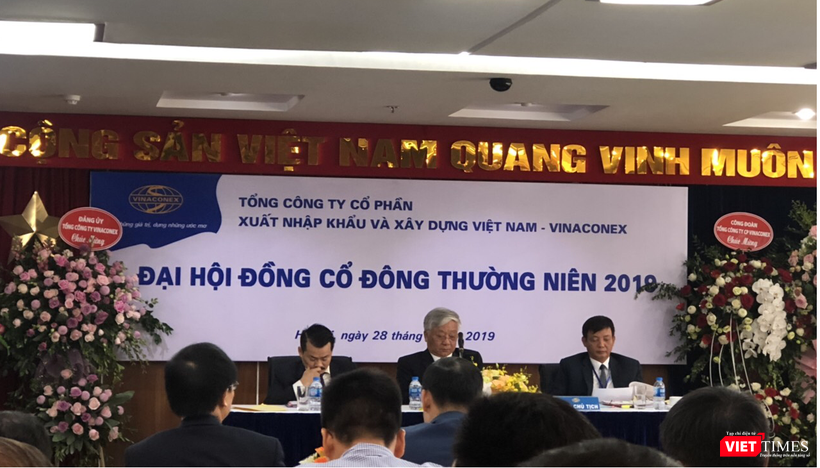 Chủ tịch Vinaconex: Chúng tôi bỏ 7.400 tỷ đồng thì ký 1.000 tỷ đồng có sao (?!)
