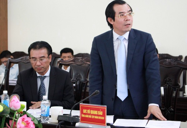 Ông Vũ Quang Bảo (bên phải) đảm nhiệm nhiều vị trí tại Tập đoàn Bitexco. (Ảnh: Internet) Ông Vũ Quang Bảo (bên phải) đảm nhiệm nhiều vị trí tại Tập đoàn Bitexco. (Ảnh: Internet)