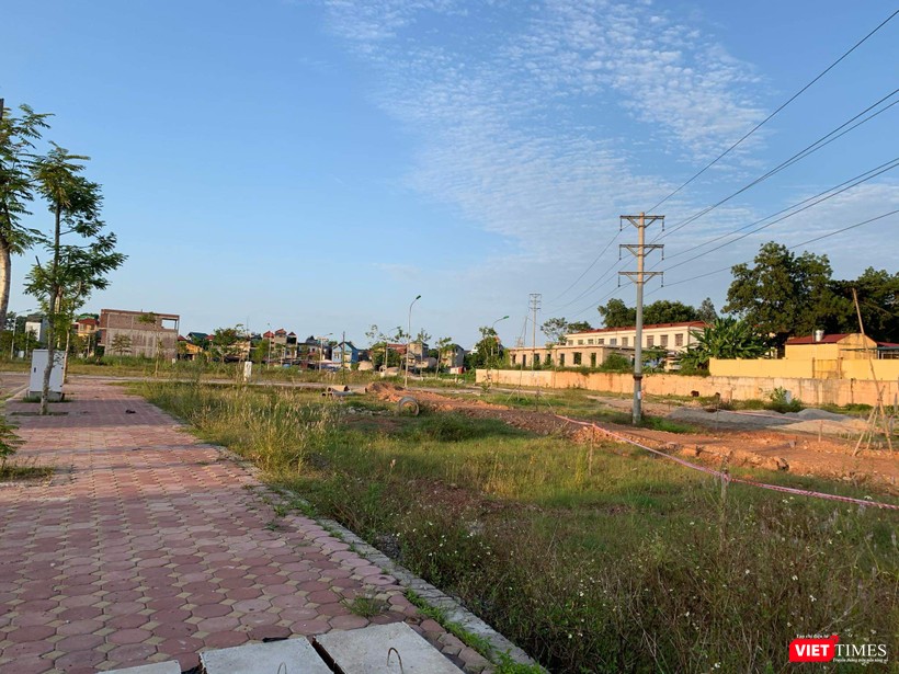 Được biết, dự án Kosy Cầu Gồ có tổng mức đầu tư 93,45 tỷ đồng là một trong những dự án bất động sản có quy mô đầu tư khiêm tốn nhất mà KOS đang triển khai (Ảnh chụp bên trong dự án vào tháng 10/2019)