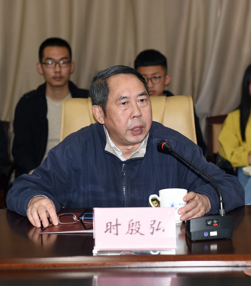 Giáo sư Thời Ân Hằng: Mỹ đã đưa ra những yêu cầu can thiệp vào chủ quyền khiến Trung Quốc không thể chấp nhận