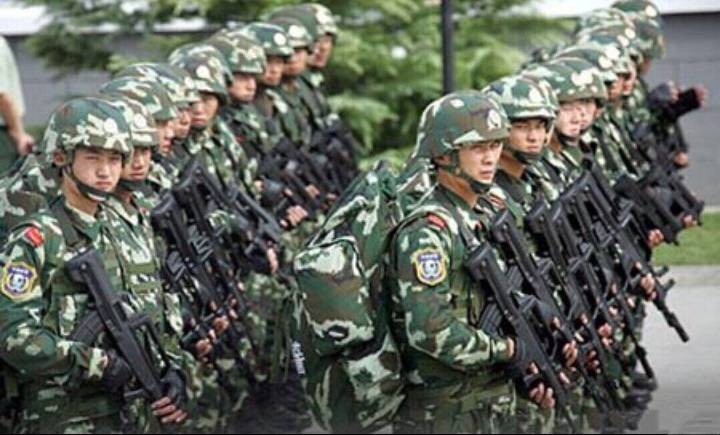 Lực lượng Vũ cảnh cơ động chống khủng bố (Ảnh: weibo).