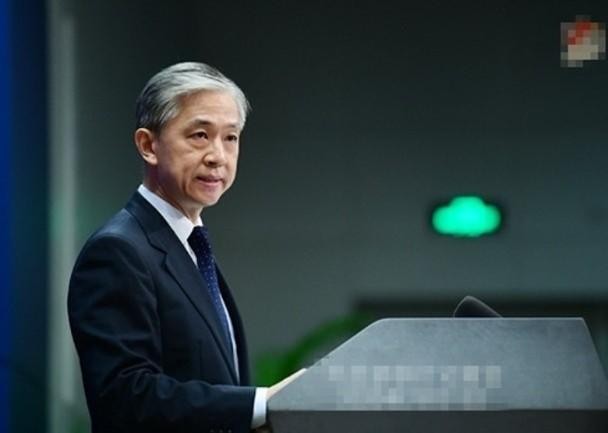 Người phát ngôn Bộ Ngoại giao Trung Quốc Uông Văn Bân phản ứng gay gắt trước chuyến thăm của ba thượng nghị sỹ Mỹ (Ảnh: Đông Phương).