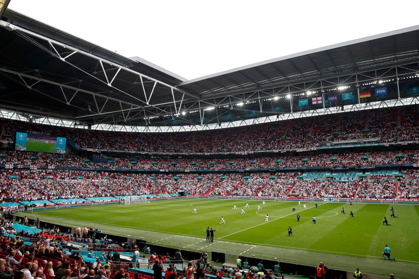 Trận cầu giữa hai đội Anh và Scotland (Ảnh: AP). Trận cầu giữa hai đội Anh và Scotland (Ảnh: AP).