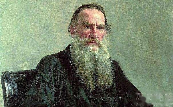Đại văn hào Nga Lev Nikolayevich Tolstoy cũng bị phong sát.