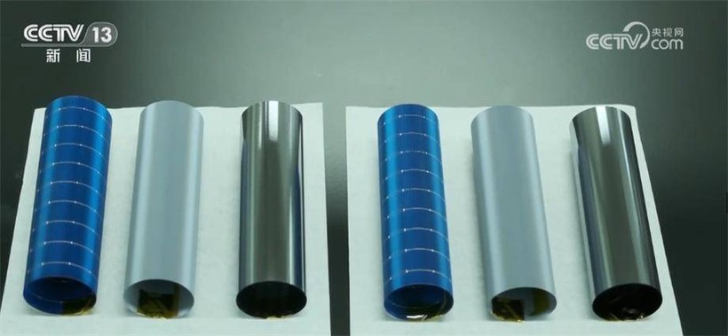 Tam pin cuon lai.jpeg