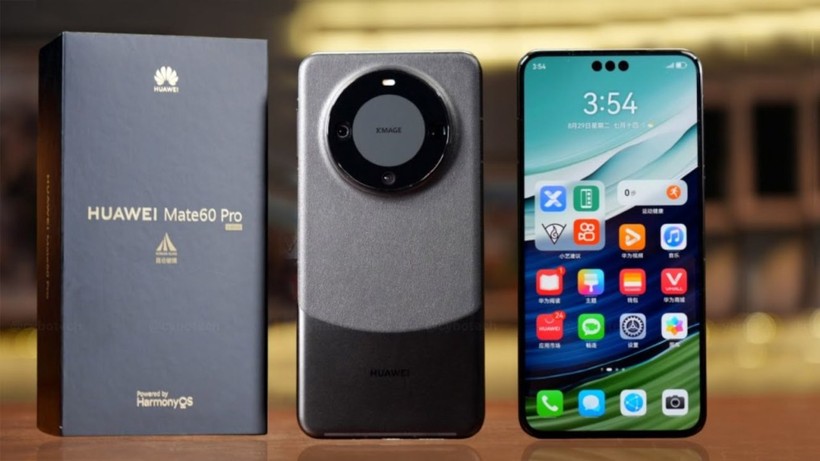 Smartphone Huawei Mate 60 Pro với chip Kirin 9000s khiến Mỹ bất ngờ (Ảnh: Cybertech). Dien thoai Mate 60 Pro.jpg
