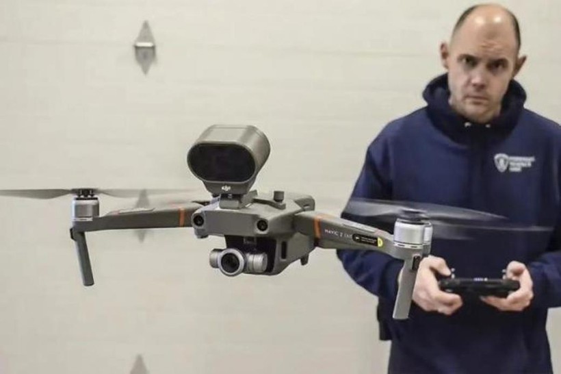 canh sat My su dung UAV DJI.jpg