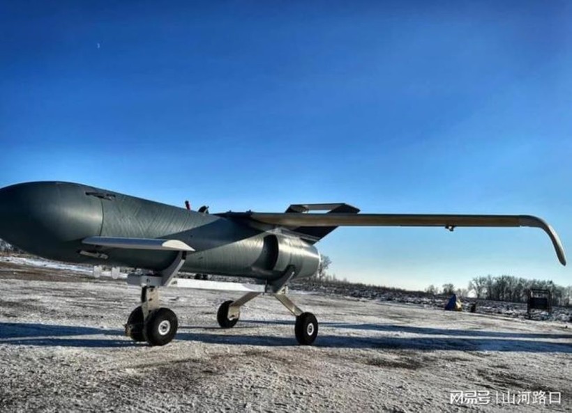 Tên lửa-máy bay không người lái "Palyanisiya" của Ukraine (Ảnh: NetEasy). UAV-ten lua.jpg