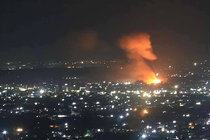 Vu chay no nhin tu xa.png