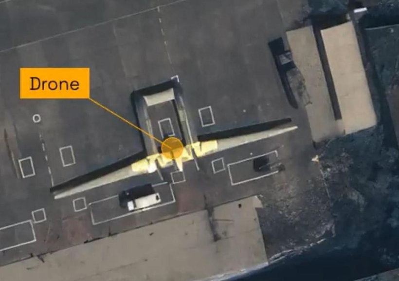 WZ-9 tren san bay.png