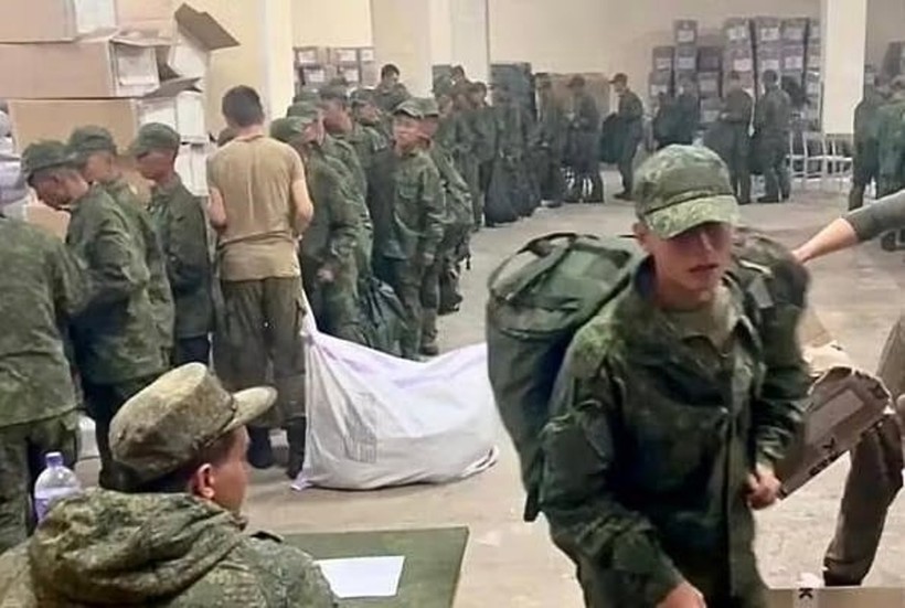 Anh quan doi Trieu Tien.jpg