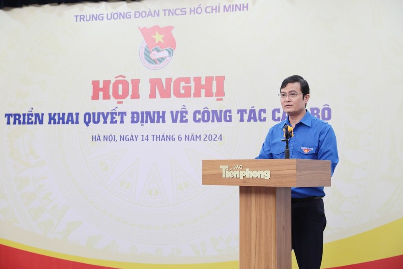 Bí thư thứ nhất T.Ư Đoàn Bùi Quang Huy phát biểu tại buổi lễ. Ảnh: Báo Tiền Phong. tienphong-canbo3-5675.jfif.jpeg