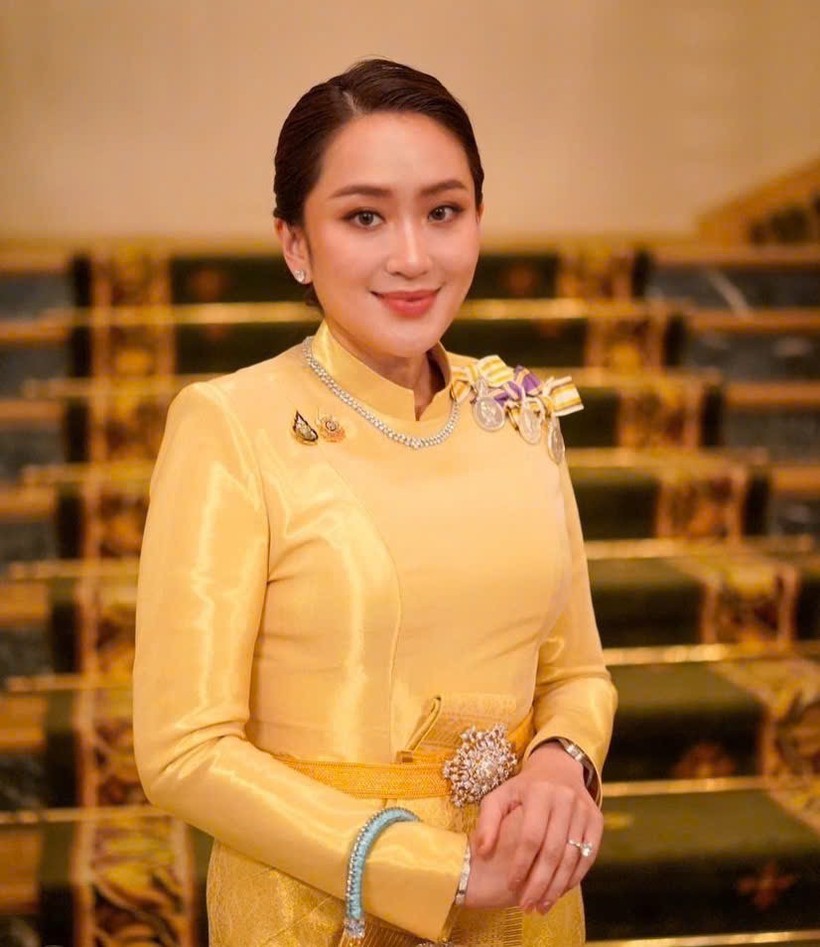Bà Paetongtarn Shinawatra trở thành Thủ tướng Thái Lan ở tuổi 37 (Ảnh: Instagram Ingshin 21). IMG_1135.JPG