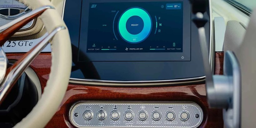 Giới thiệu xuồng máy chạy điện Launch 25 GTe của Chris-Craft. Ảnh Electrek