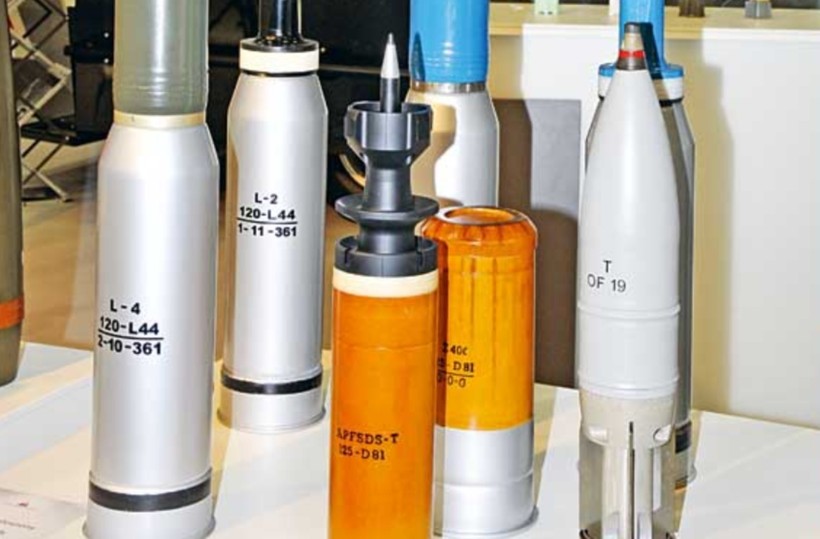 Đạn xe tăng 120mm và 125mm của MESKO SA Ba Lan. Ảnh Military Ukraine Đạn xe tăng 120mm và 125mm của MESKO SA Ba Lan. Ảnh Military Ukraine