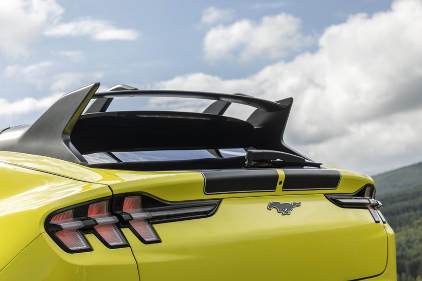 FordMustang10.jpg