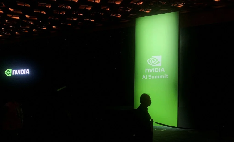 Logo Nvidia tại Hội nghị thượng đỉnh AI. Ảnh: SCMP.