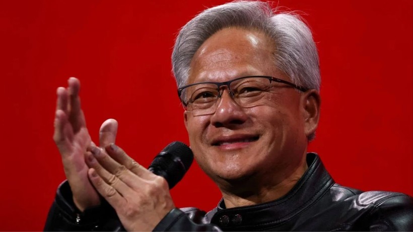CEO của Nvidia, Jensen Huang, tham dự một sự kiện ở Paris vào tháng 6. Ảnh: SCMP.