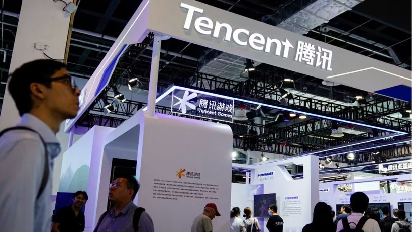 Tencent có thể tận dụng danh mục dịch vụ Internet phong phú của mình, bao gồm cả WeChat tại thị trường mới. Ảnh: Nikkei Asia.