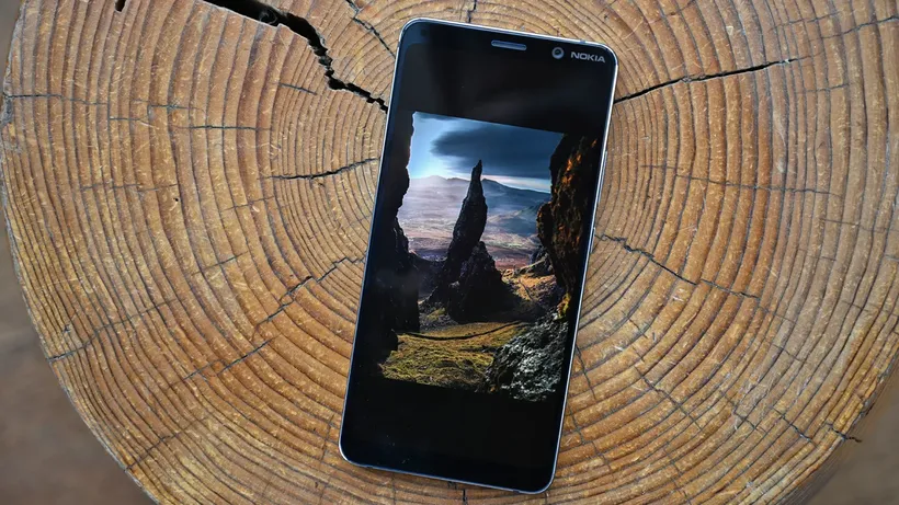 Nokia 9 PureView. Ảnh: Gizmodo Nokia 9 PureView. Ảnh: Gizmodo