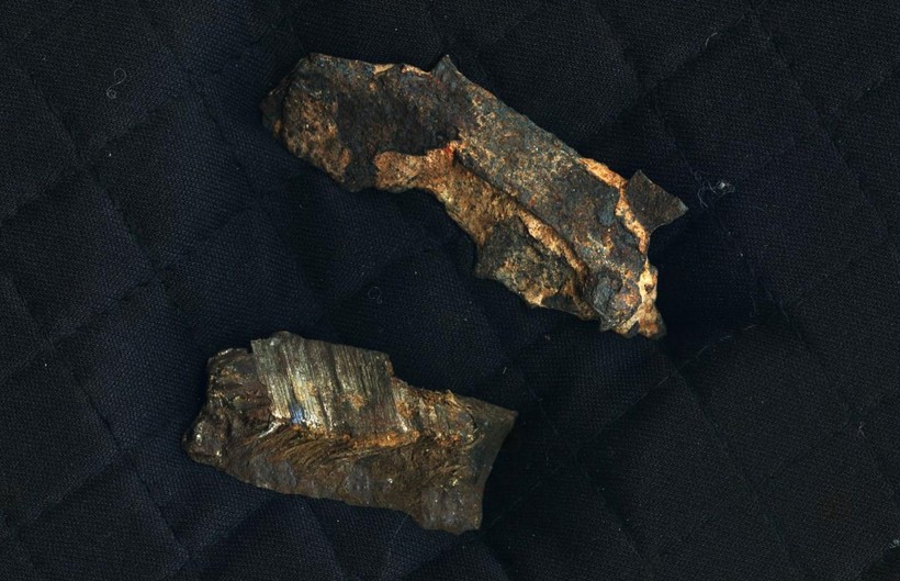 Mảnh đạn pháo cối thu được sau một trận oanh tạc của quân đội Trung Quốc vào thị xã Lạng Sơn.