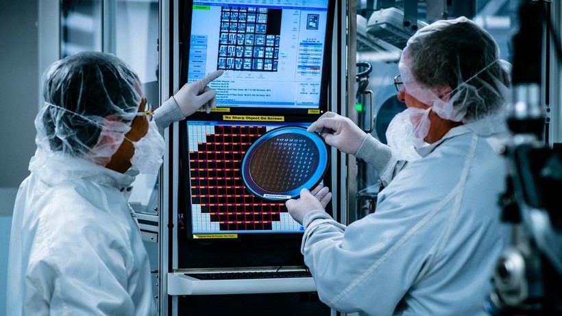 Quyết định ngừng hợp tác tạm thời chưa ảnh hưởng tới Huawei, nhưng trong tương lai công ty Trung Quốc sẽ phải đầu tư rất nhiều để tự thiết kế và sản xuất chip mới. Ảnh: Digitimes