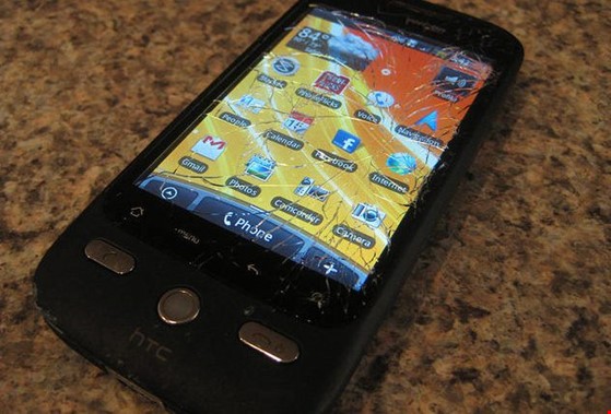 5 điều cần phải nhớ trước khi mua smartphone cũ ảnh 1