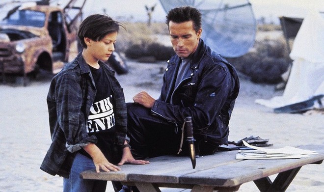 10 cỗ máy quyến rũ nhất trên màn ảnh rộng - Ảnh 2.